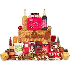 Holiday Cheer Gift Basket