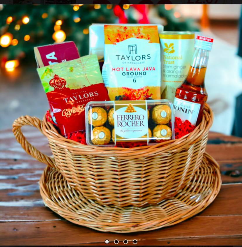 Deluxe Gift Hamper Baskets